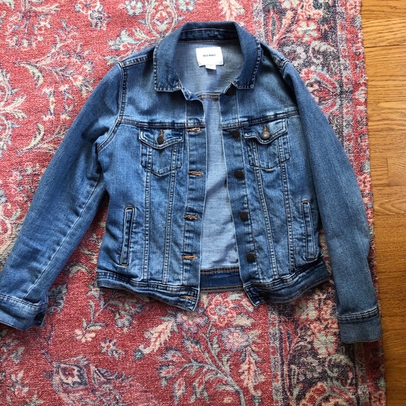 Jean jacket - Picture 1 of 4